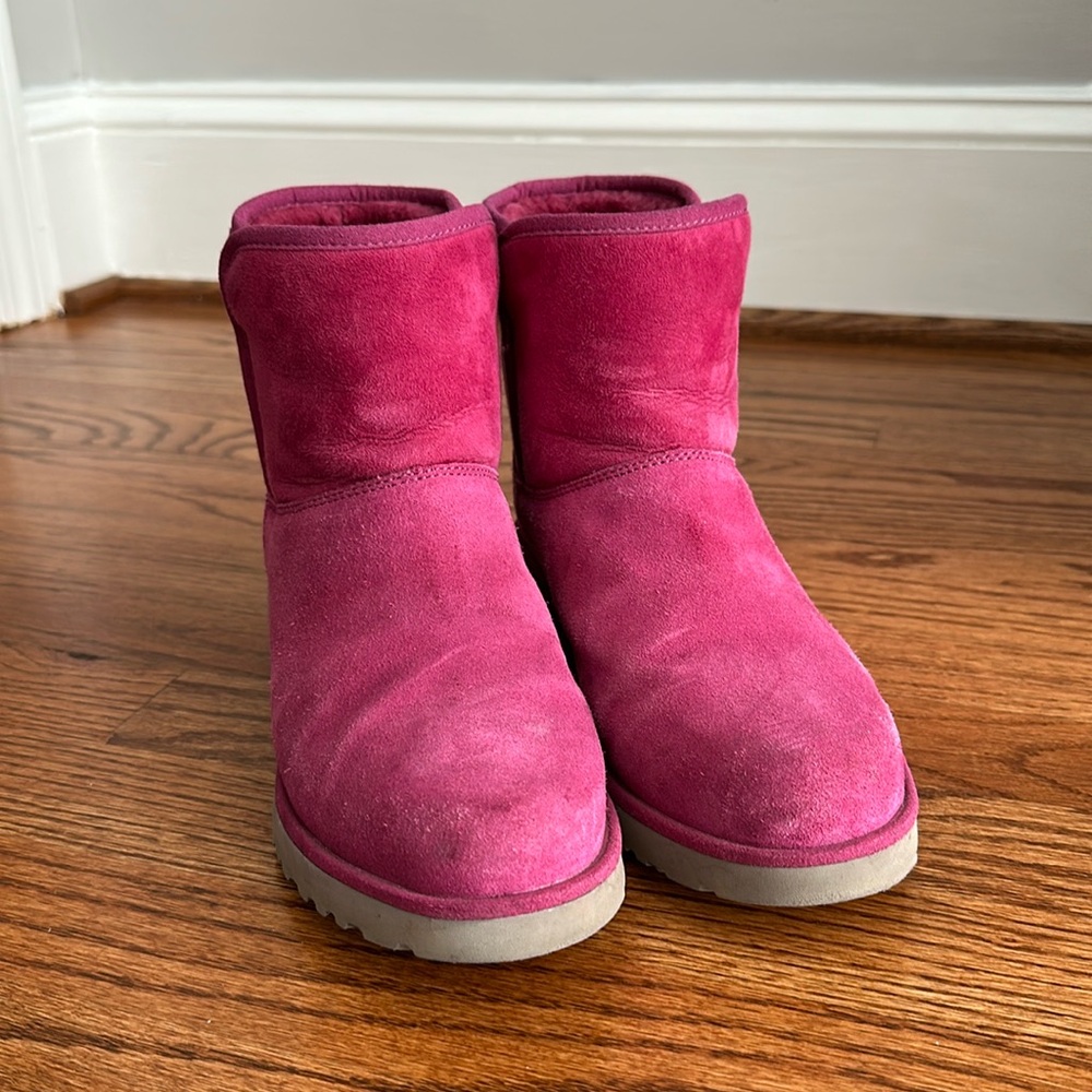 UGG Kristin Hot Pink Women’s Wedge Boot Size 8